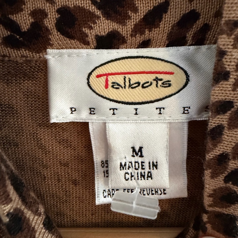 Vintage Talbots Mock Neck Animal Print Silk Camelhair Top Petite Medium CBK - Picture 4 of 10
